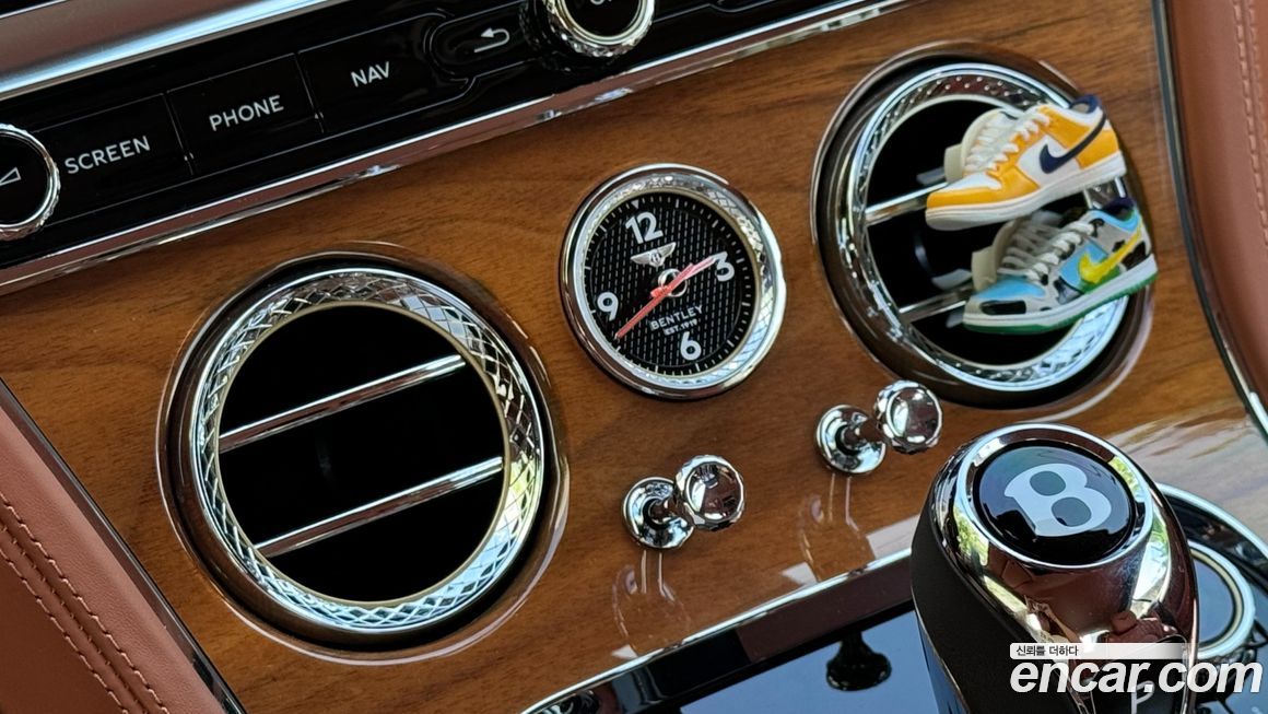 Bentley Continental 2020