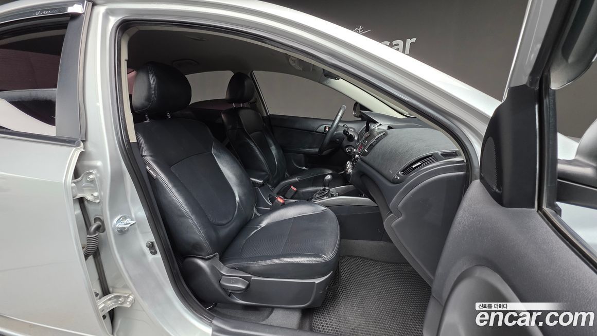 Kia Porte 2012