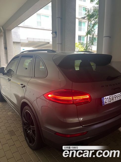 Porsche Cayenne 2016