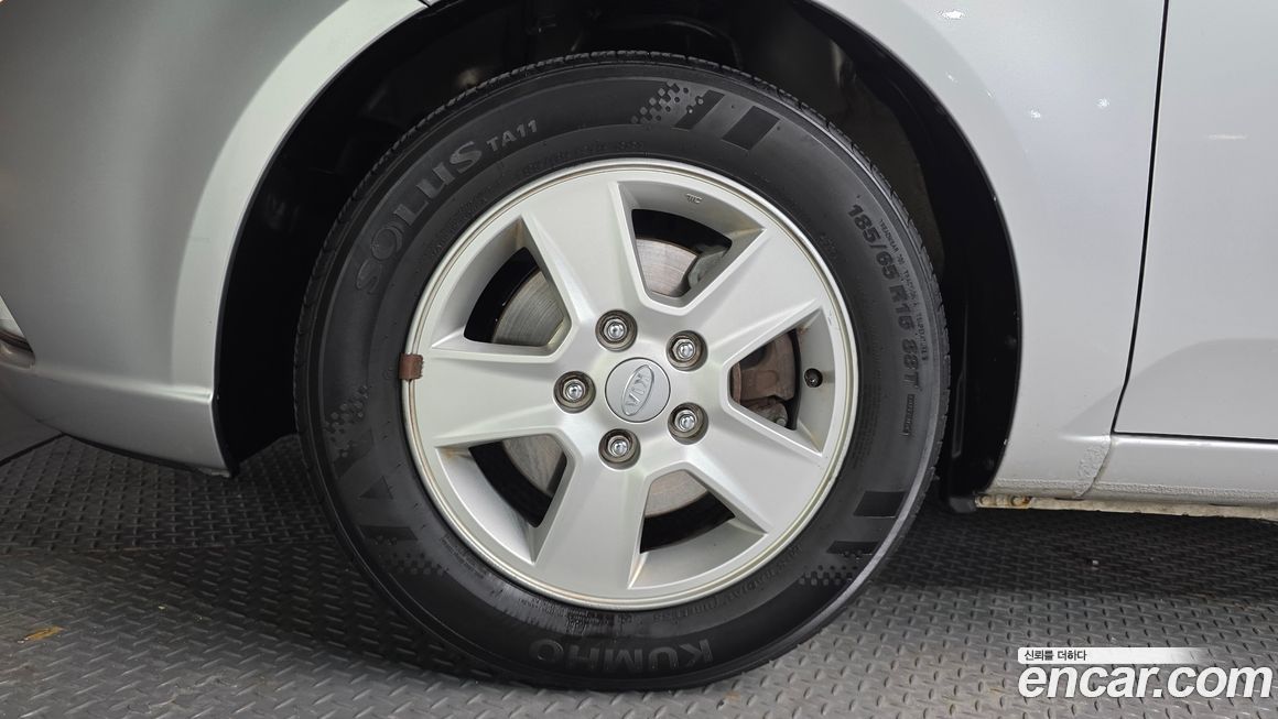 Kia Porte 2012