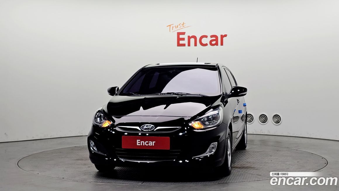 Hyundai Accent 2011