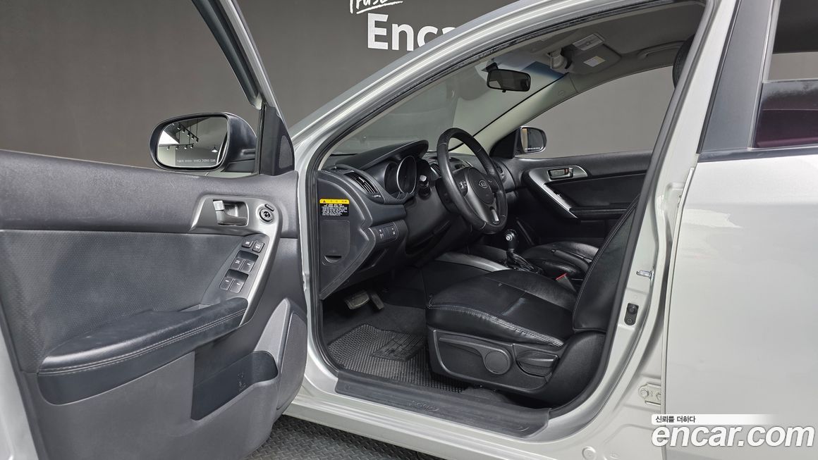 Kia Porte 2012