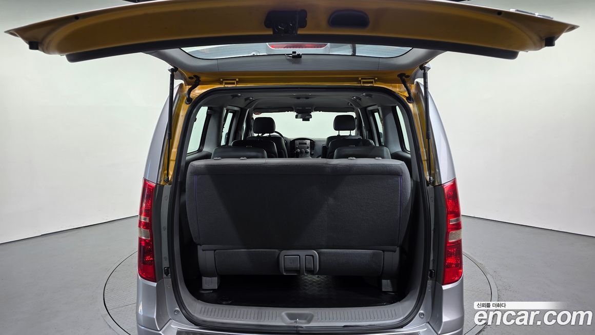 Hyundai Starex 2012