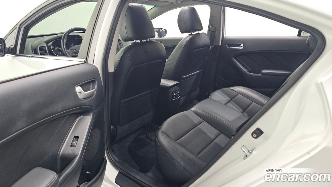 Kia K3 2015