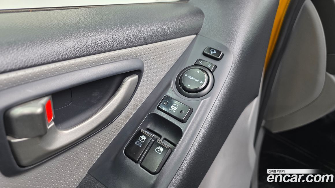 Hyundai Starex 2012