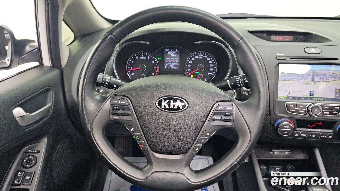 Kia K3 2015
