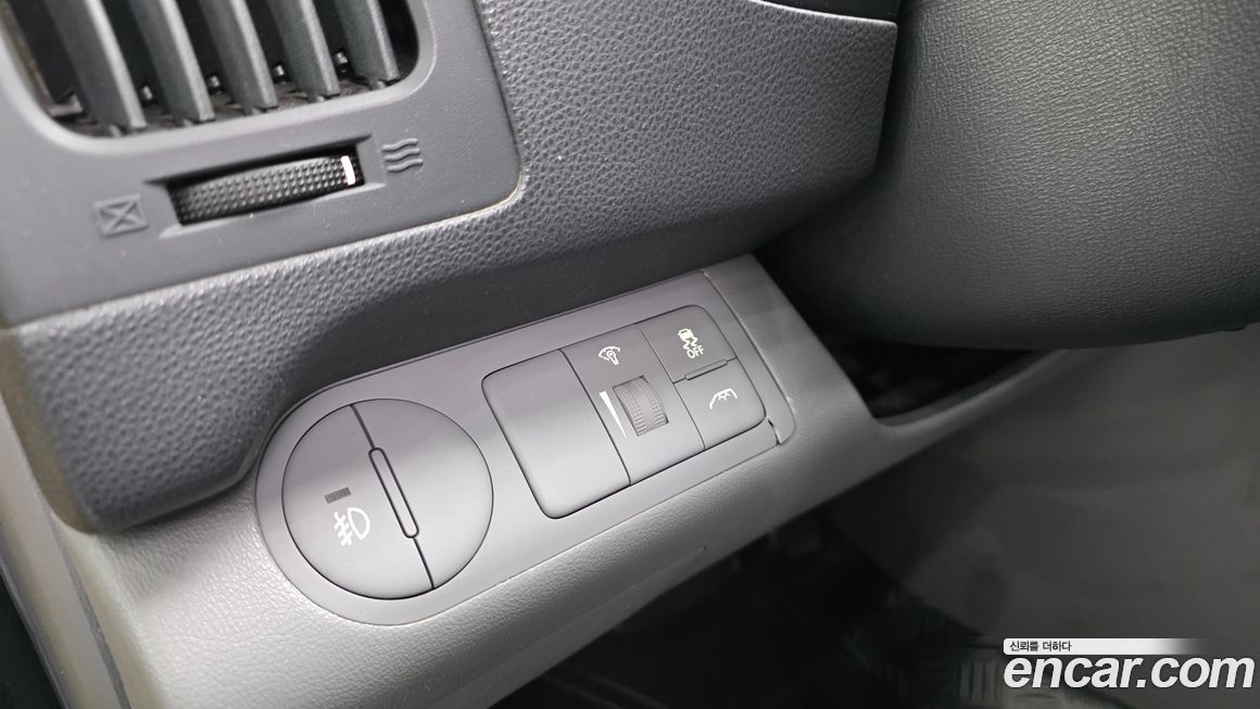 Hyundai Starex 2012