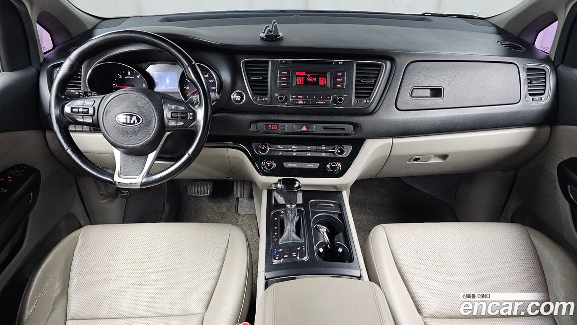 Kia Canival 2016