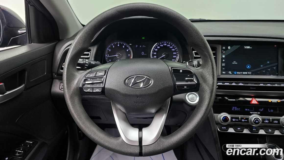 Hyundai AVANTE 2019