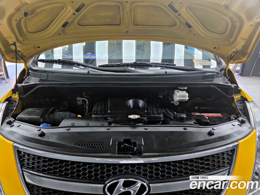 Hyundai Starex 2015