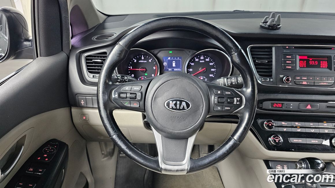 Kia Canival 2016