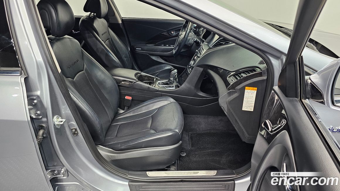 Hyundai Grandeur 2016