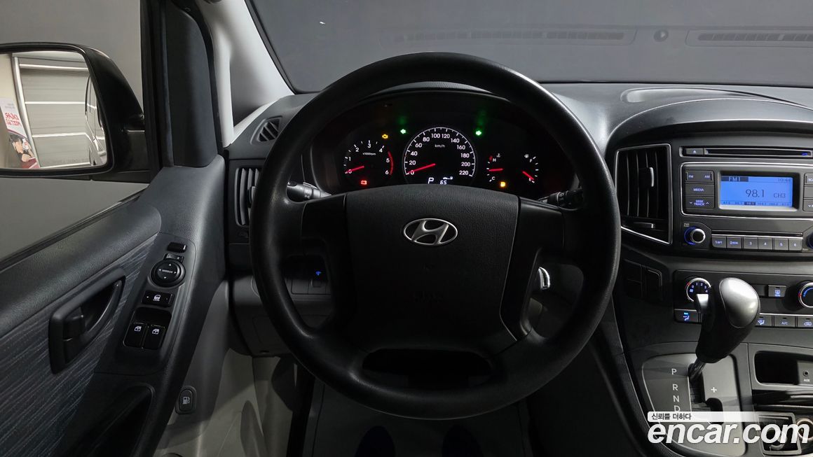 Hyundai Starex 2017