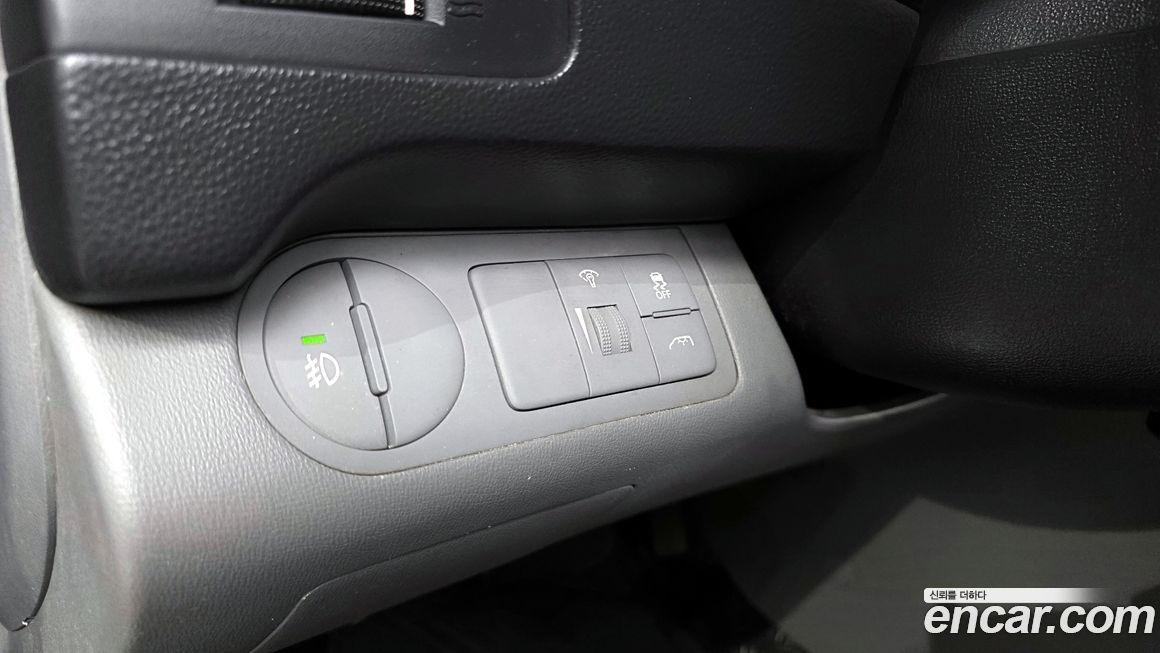 Hyundai Starex 2016