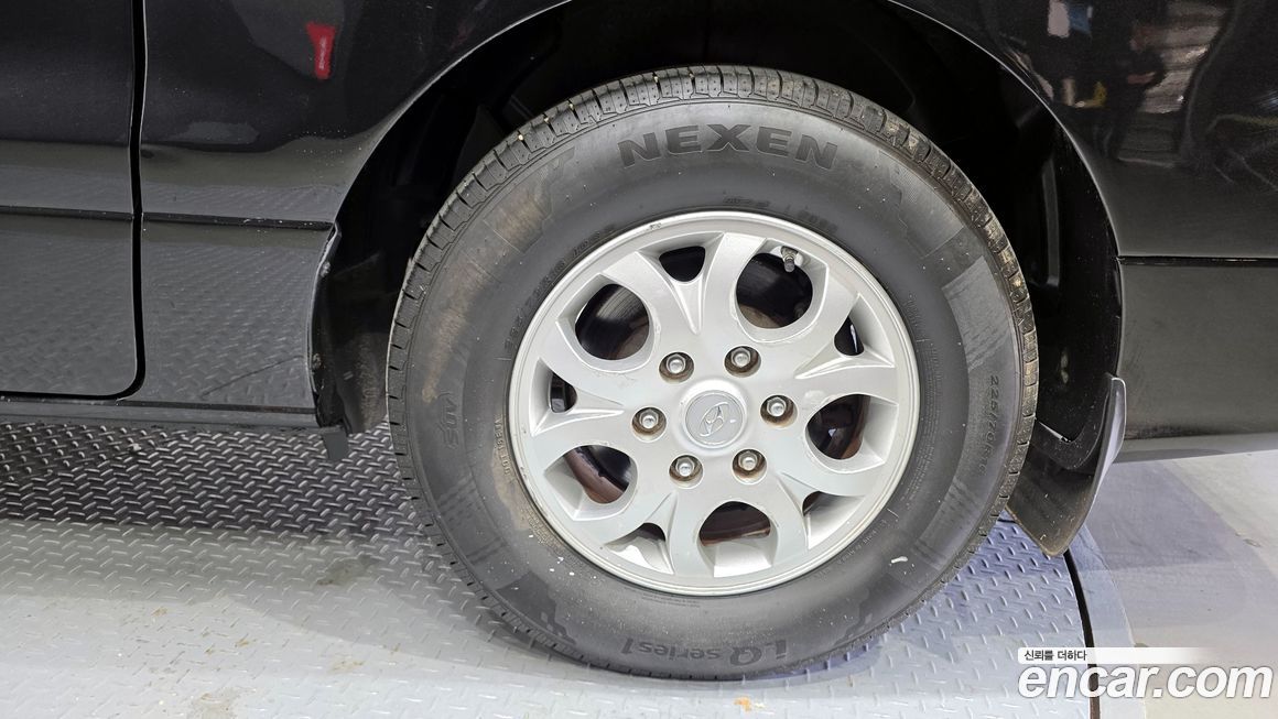 Hyundai Starex 2016