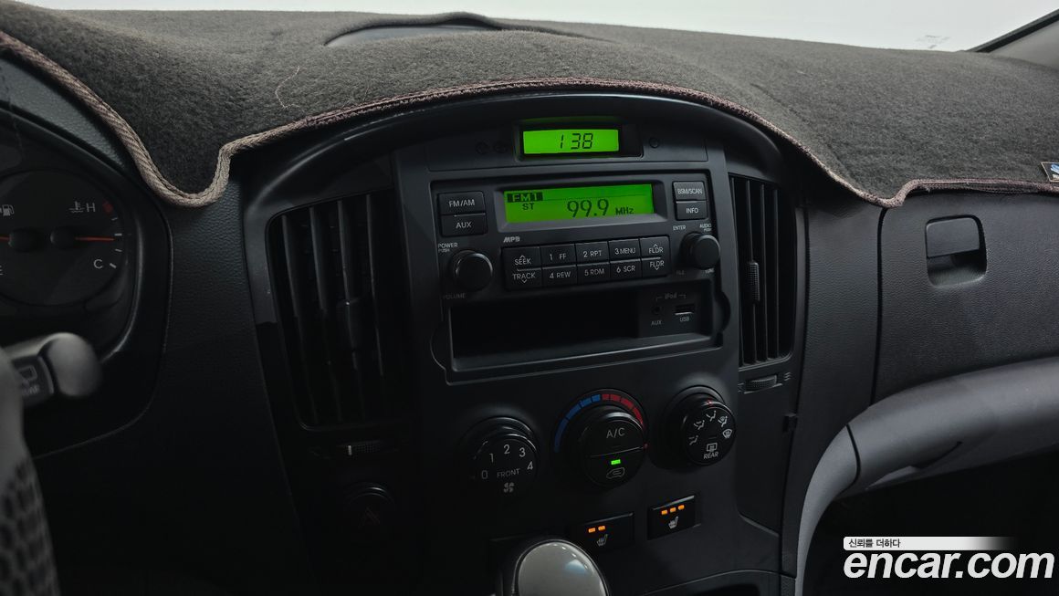 Hyundai Starex 2015