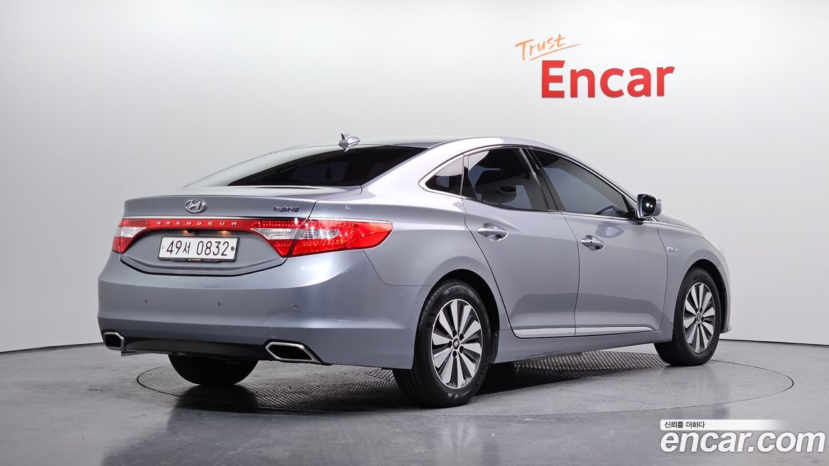 Hyundai Grandeur 2016
