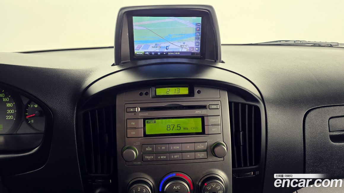 Hyundai Starex 2016