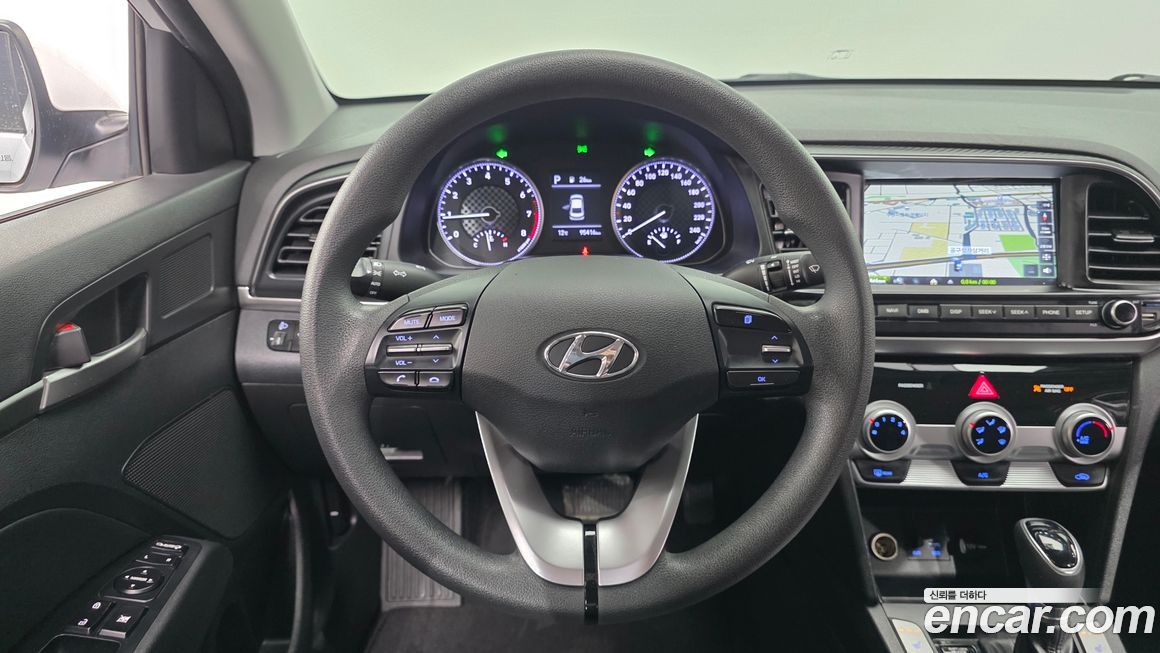 Hyundai AVANTE 2019