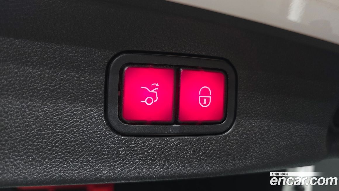 Mercedes-Benz E-Class 2016