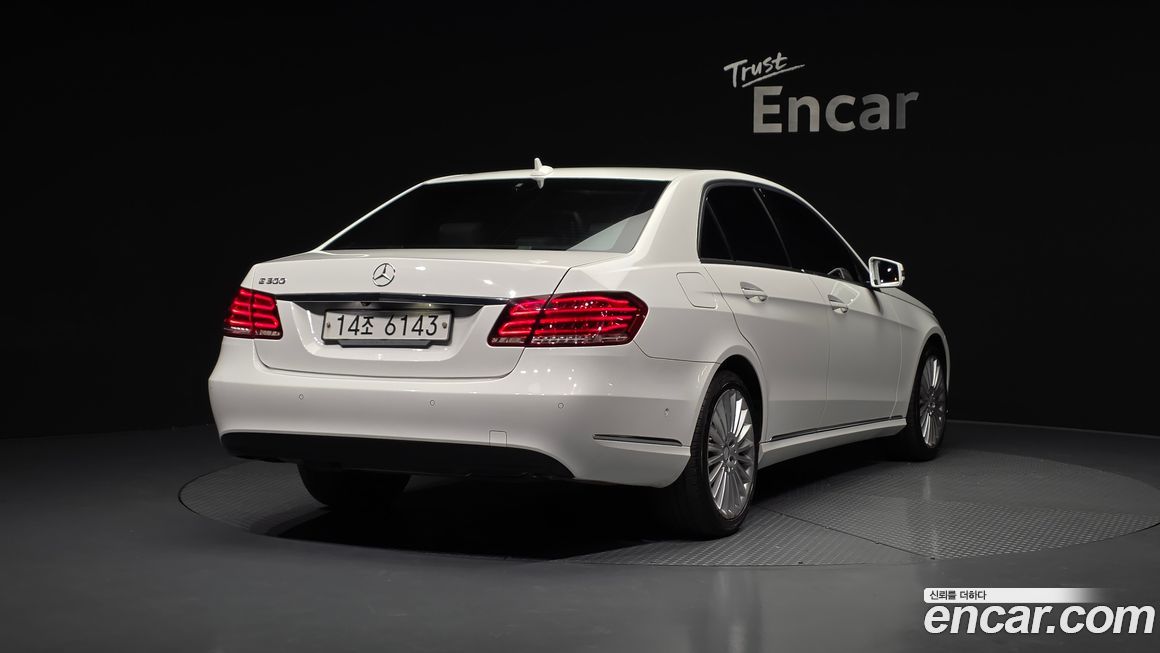 Mercedes-Benz E-Class 2016