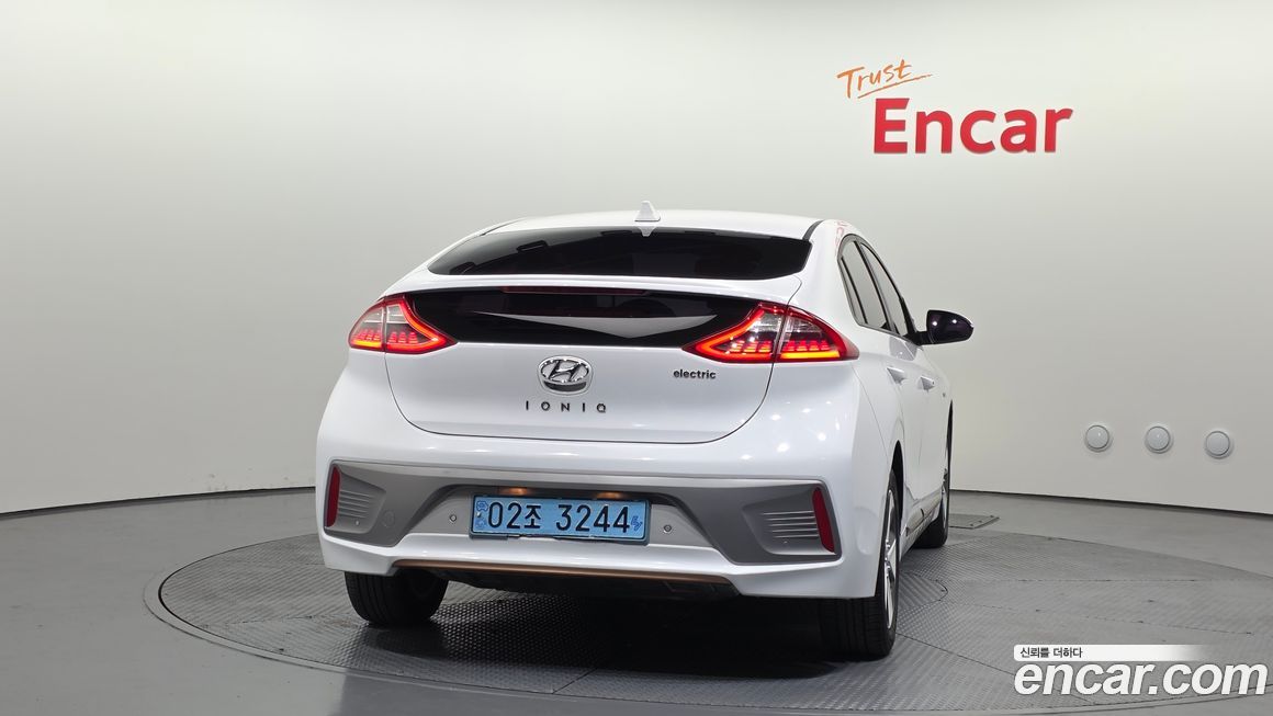 Hyundai Ioniq 2018