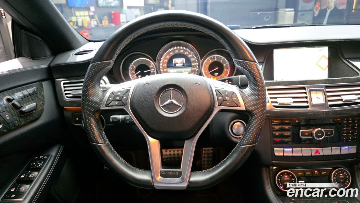 Mercedes-Benz CLS-Class 2014