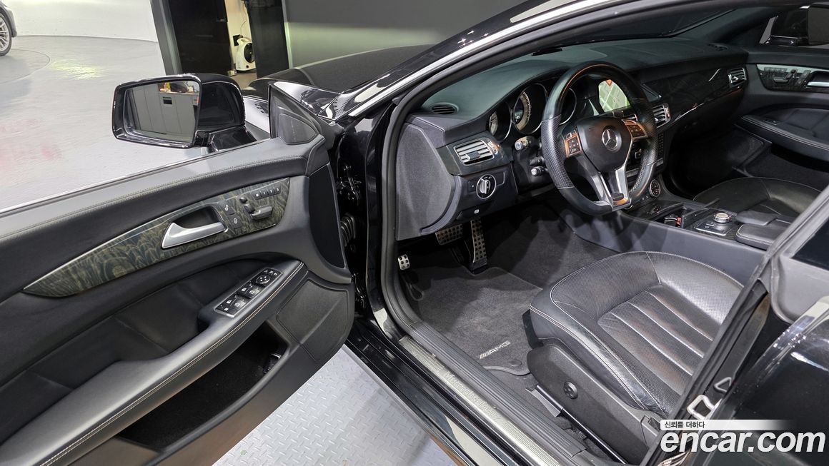 Mercedes-Benz CLS-Class 2014