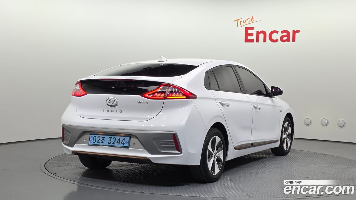 Hyundai Ioniq 2018