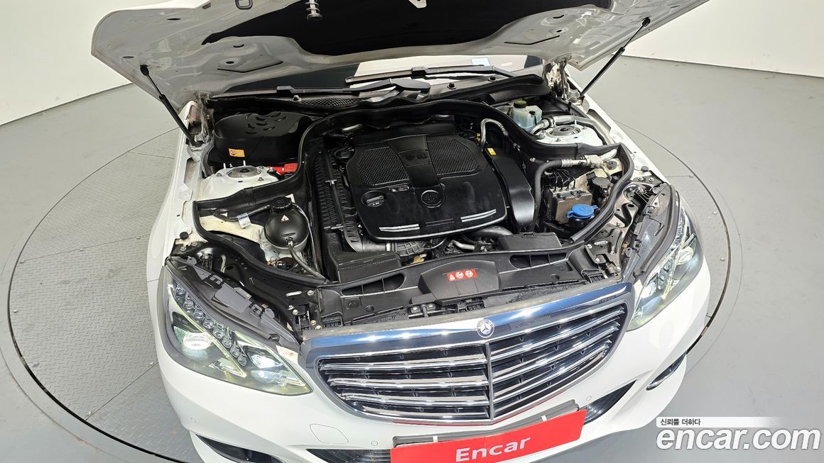 Mercedes-Benz E-Class 2016