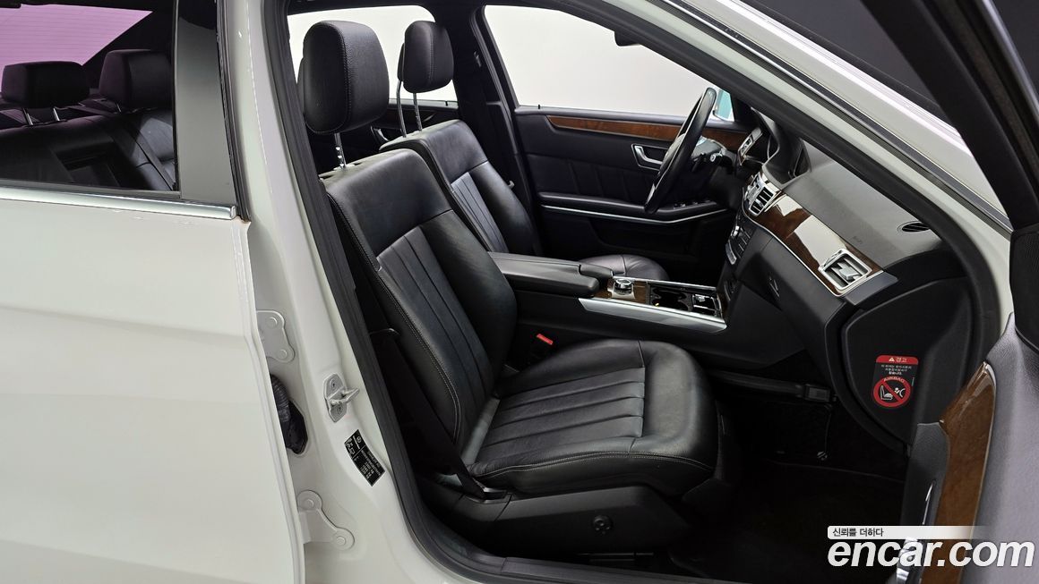 Mercedes-Benz E-Class 2016