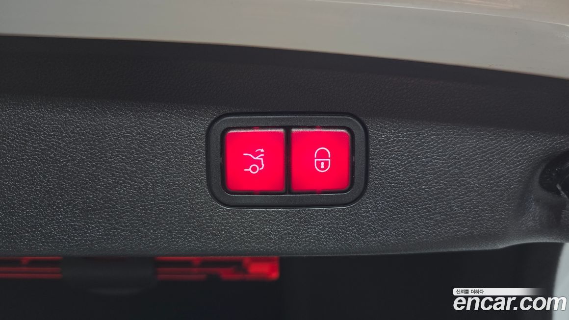 Mercedes-Benz E-Class 2016