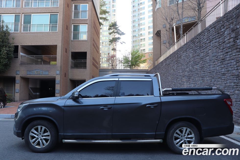 KG_Mobility_Ssangyong Rexton 2020