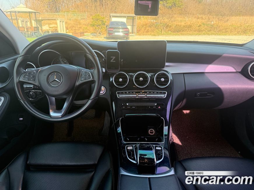 Mercedes-Benz C-Class 2015