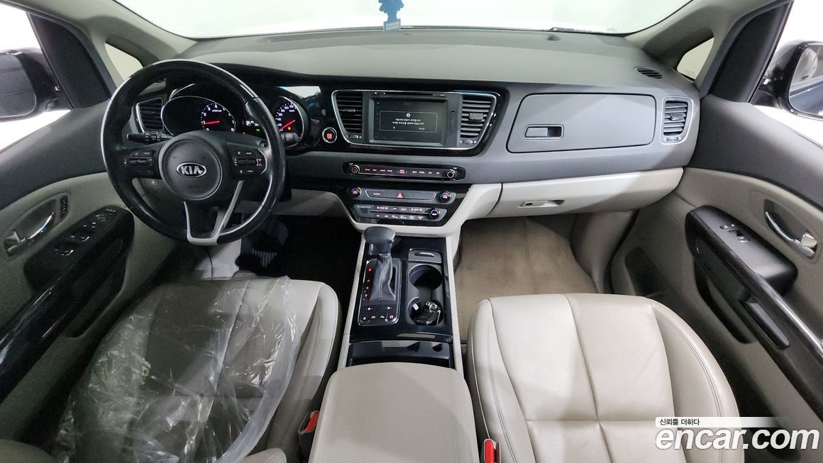 Kia Canival 2017