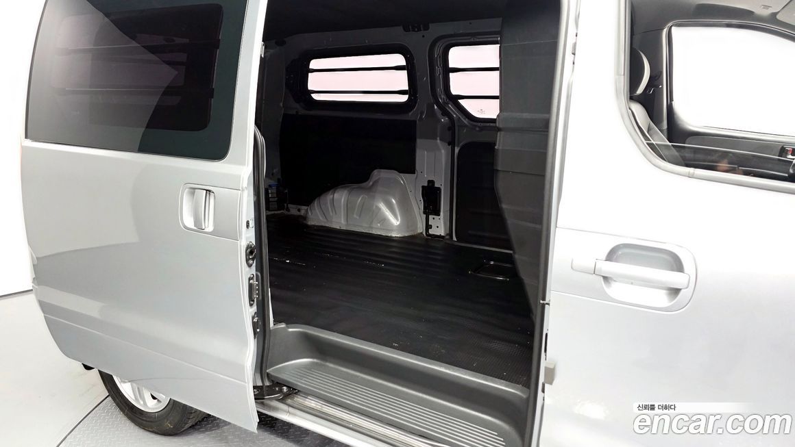 Hyundai Starex 2018