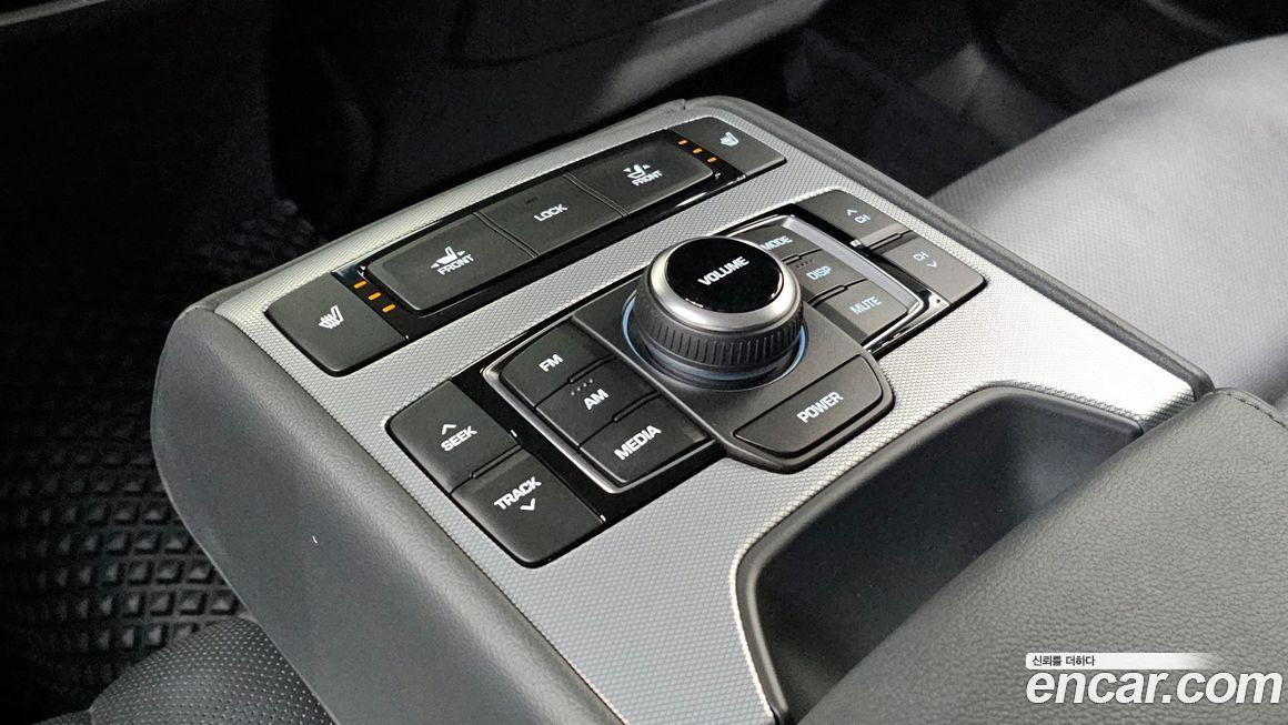Genesis G80 2018