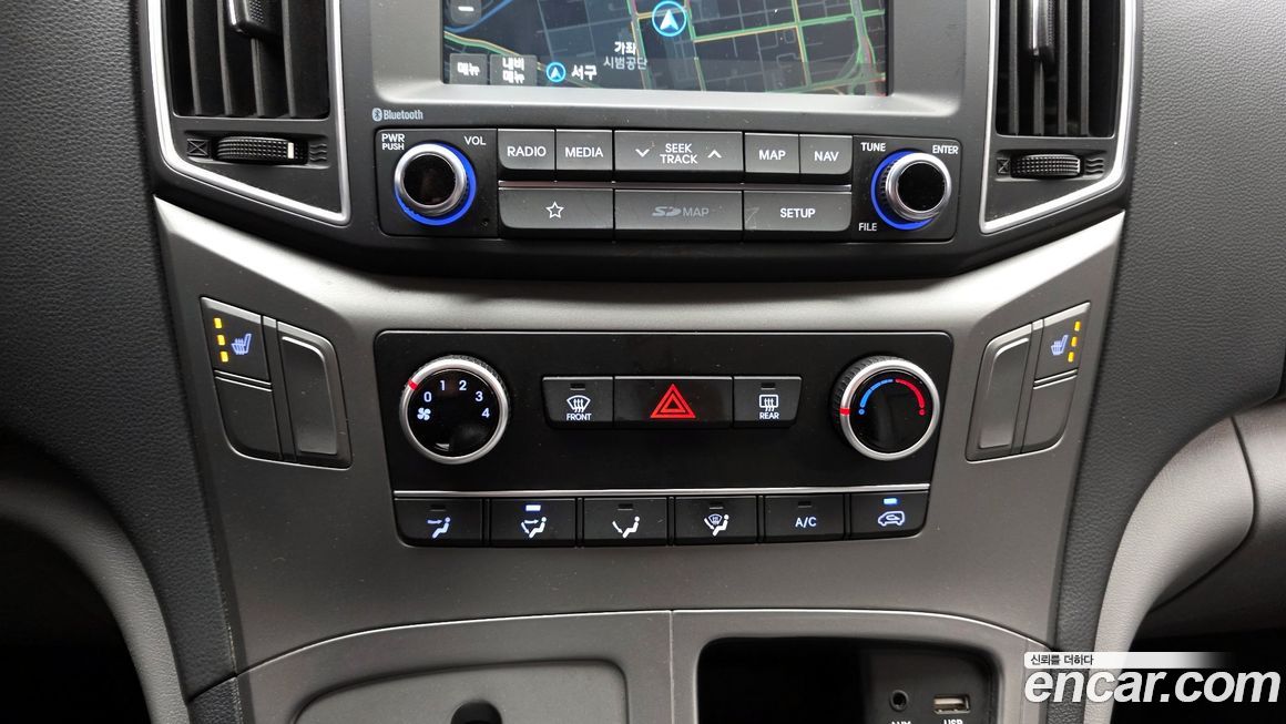 Hyundai Starex 2018