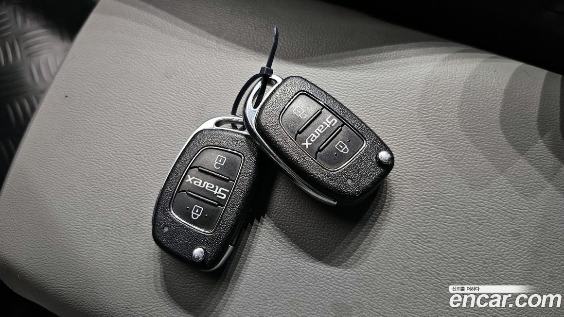 Hyundai Starex 2021