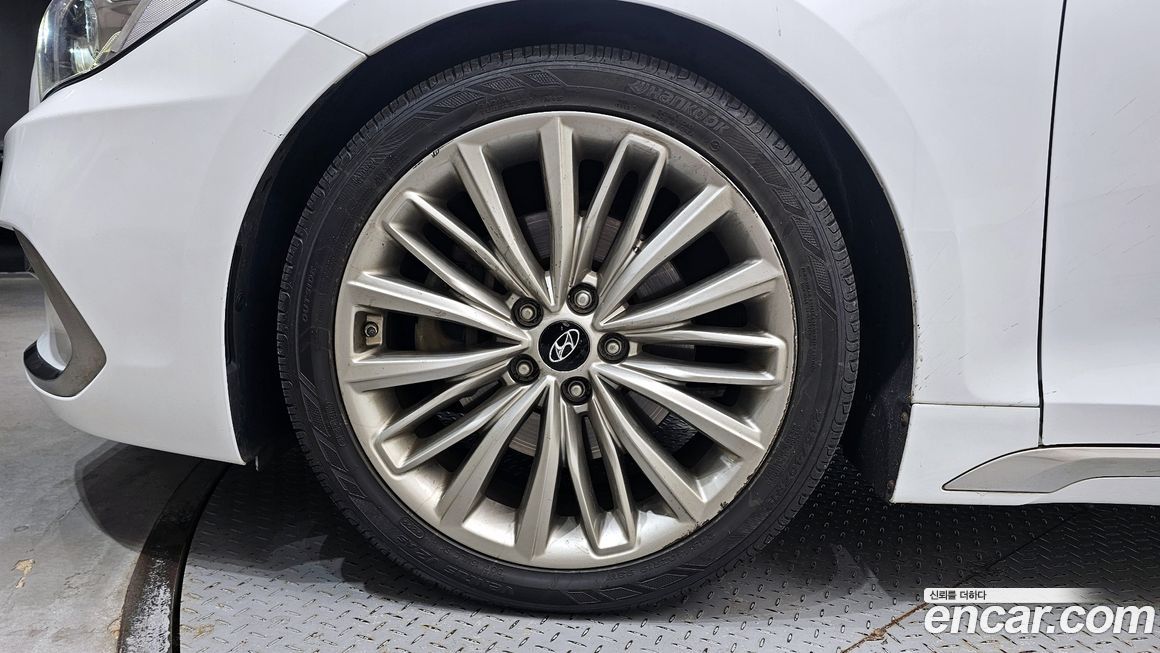 Hyundai Grandeur 2017