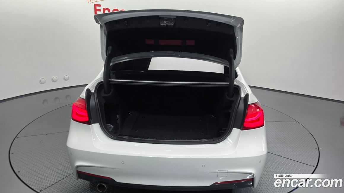 BMW 3-Series 2017