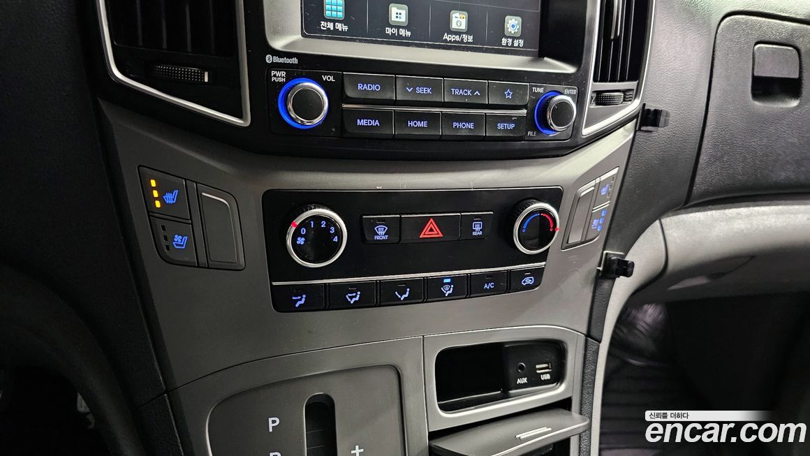Hyundai Starex 2021