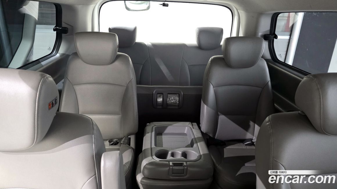 Hyundai Starex 2019