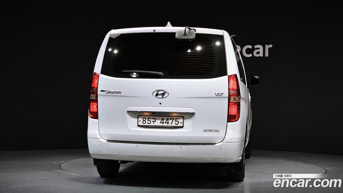 Hyundai Starex 2021
