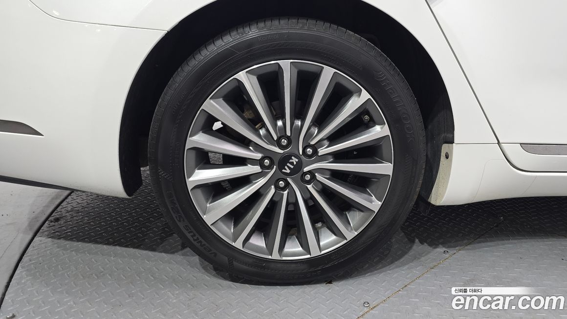 Kia K7 2019