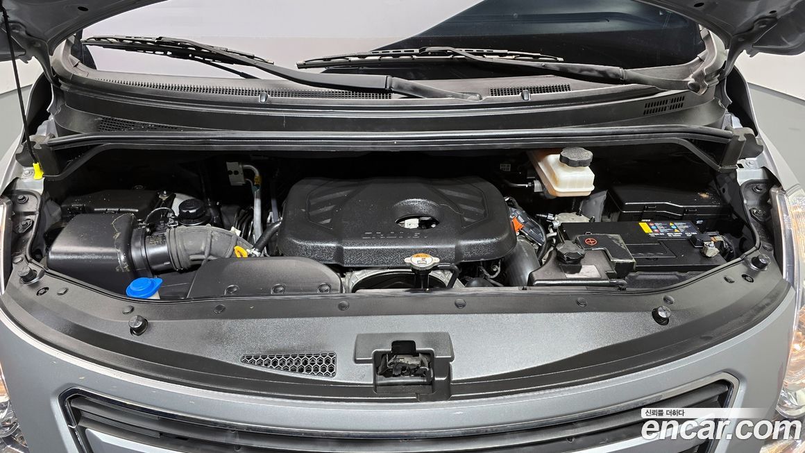 Hyundai Starex 2018