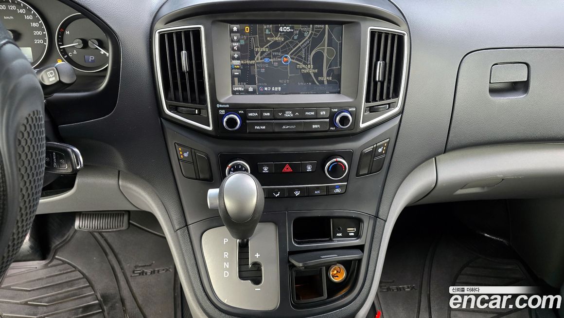 Hyundai Starex 2018