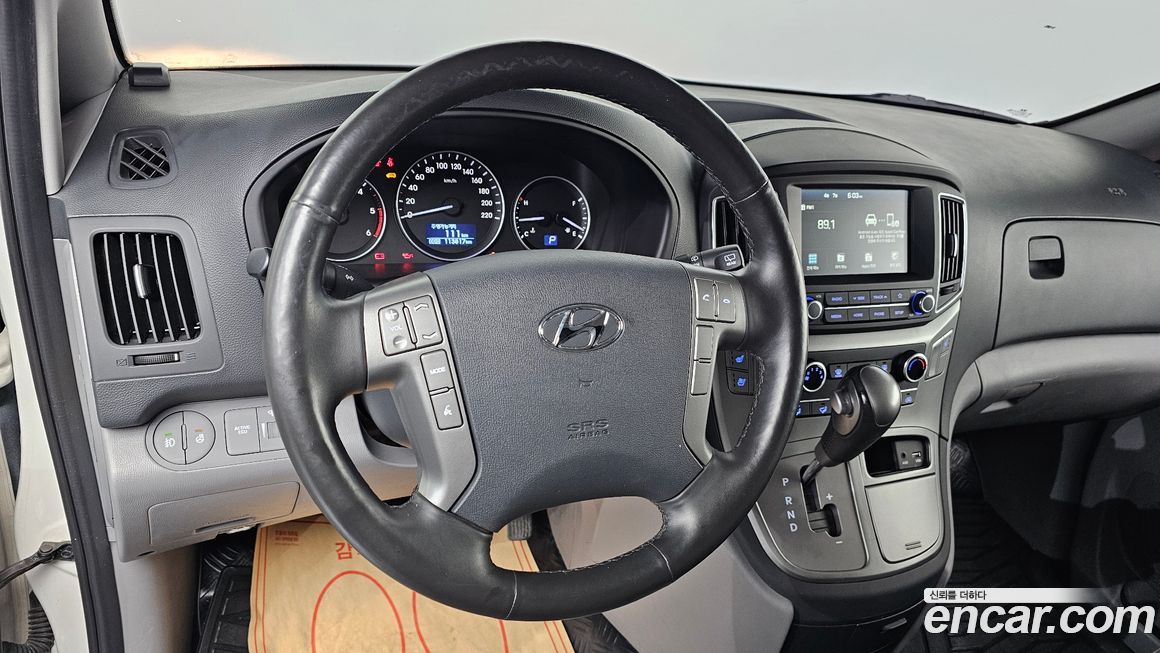 Hyundai Starex 2021