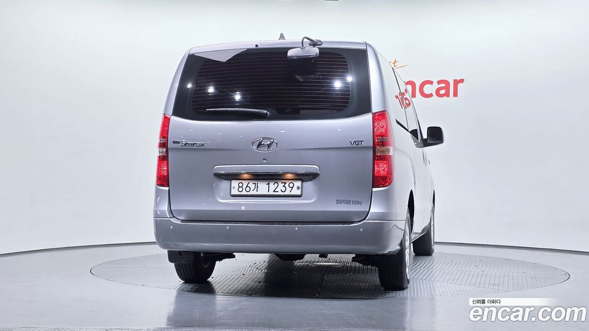 Hyundai Starex 2018