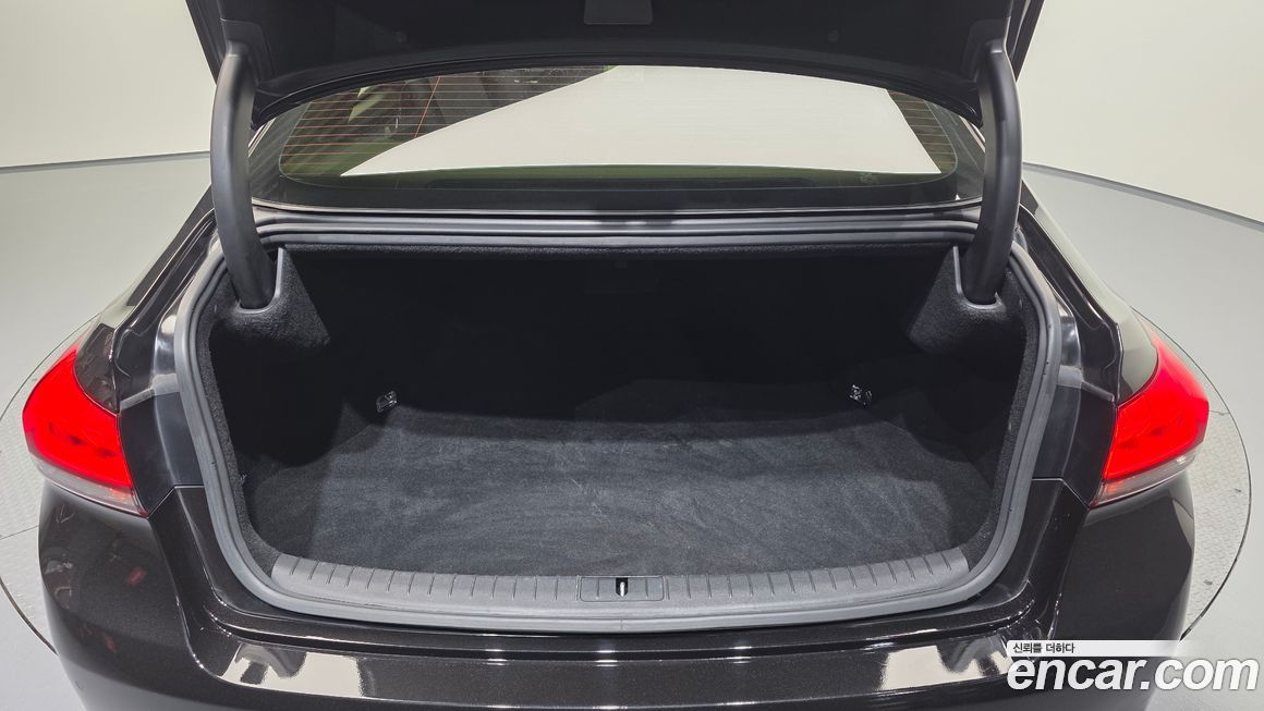 Genesis G80 2017
